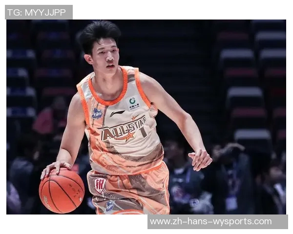 杜锋之子身高已超1米9或将成为广东队未来锋线新星 杜锋之子身高已超1米9或将成为广东队未来锋线新星