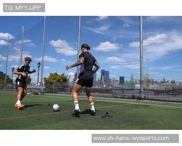 提升足球传球技巧的全面教学指南与实用训练方法分享